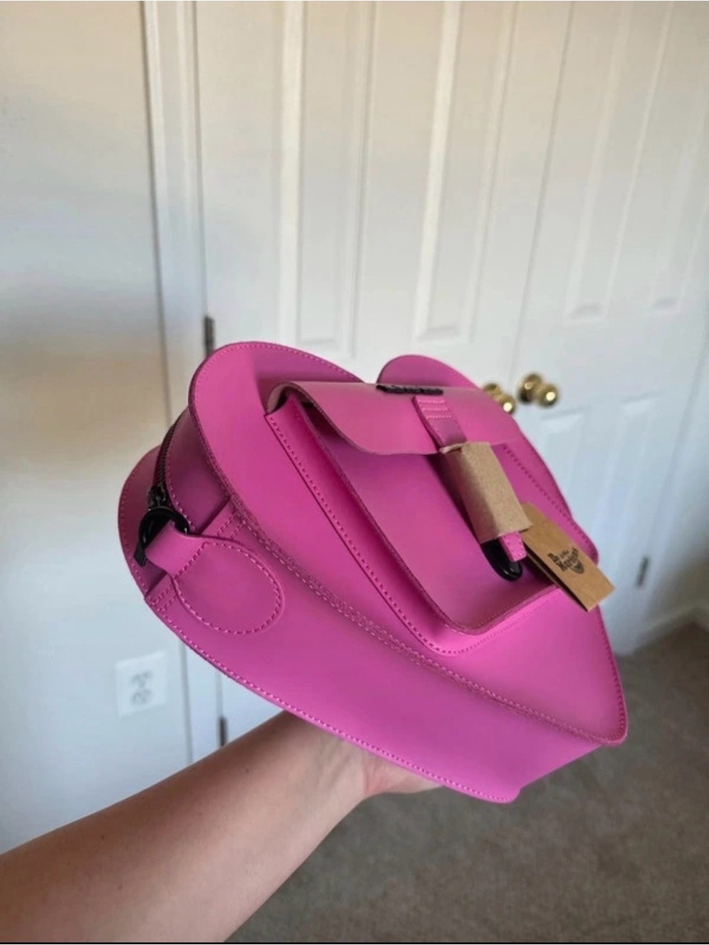 Dr. Martens Heart Shaped Bag - Picture 6 of 13
